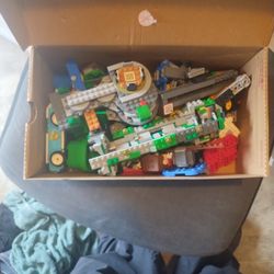 Box Of Legos NEED GONE