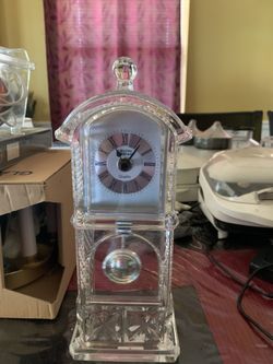 Crystal Pendulum Clock