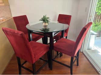 Dining set