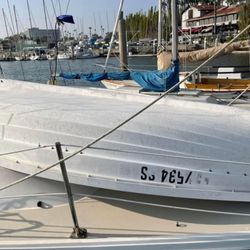 Dinghy / skiff (with electric outboard)