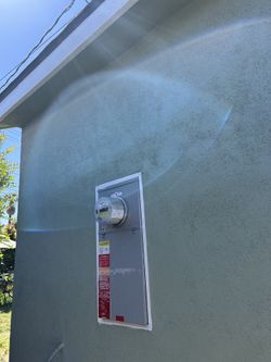 Panel Upgrades 200 Amps 