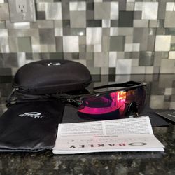 Oakley Radar EV Path