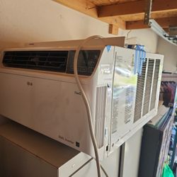 14,000 BTU DUAL Inverter Smart wi-fi Enabled Window Air Conditioner 14,000 BTU