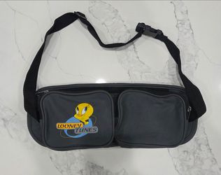 Vintage 1999 Looney Tunes double-compartment fanny pack