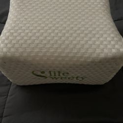 Knee/Back Support Pillow
