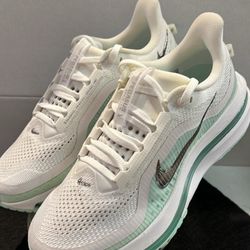 NIKE PEGASUS PREMIUM 