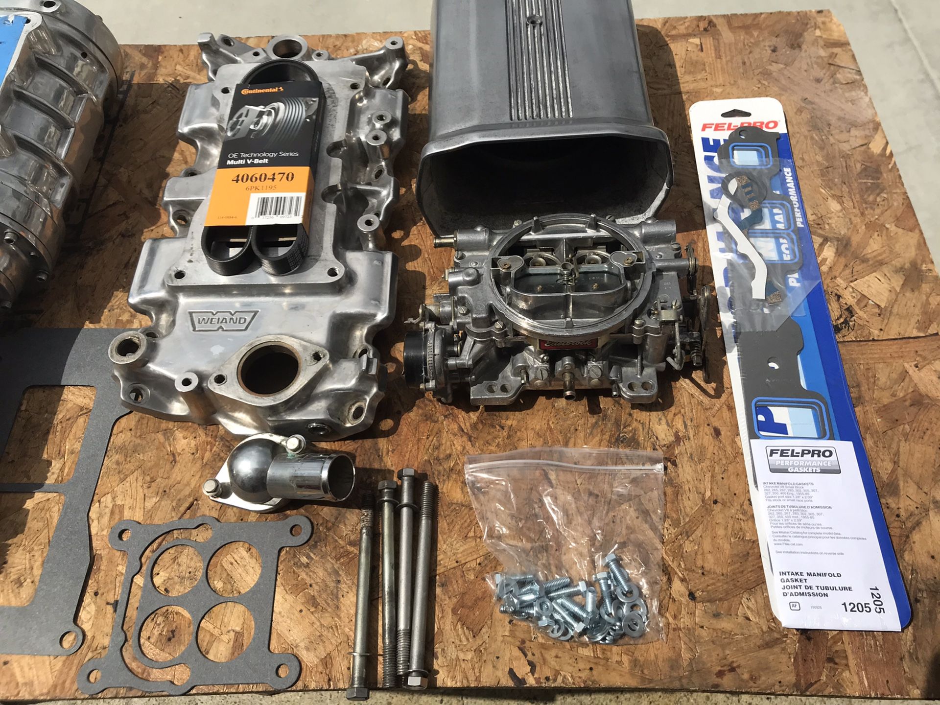Weiand 142 Polished SBC Blower Supercharger for Sale in Gardena, CA