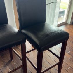 4 Bar Stools