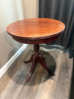 Wooden Round Side Table