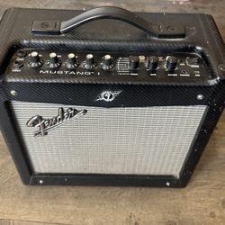 Fender Mustang 1 Guitar Combo Amp 