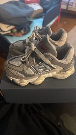New Balance 9060 toddler size 11