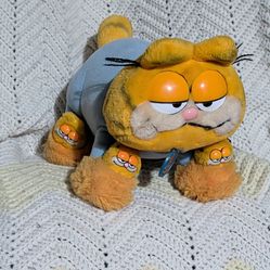 Vintage 1981 Dakin Garfield Plush Pajamas Bunny Slippers 12" Retro 80s Cat Blue Tag