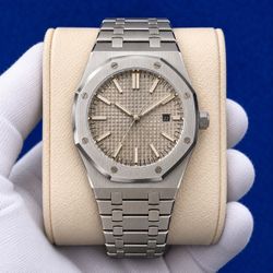 Luxury Men’s Watch Silver Dial 41mm