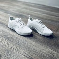 New Nike Dualtone Racer Size 6