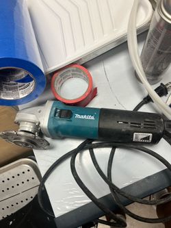 Makita angle grinder