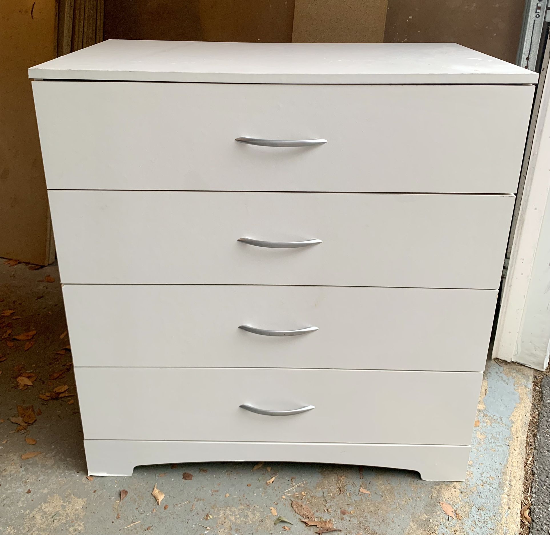 White 4 Drawer Dresser