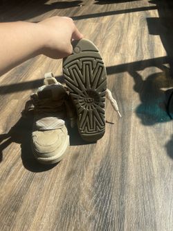 Uggs sneakers