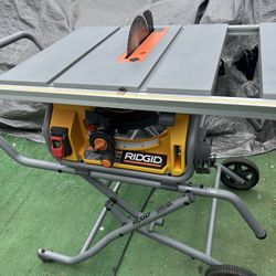 RIDGID 15 Amp 10 in. Portable Corded Pro Jobsite Table Saw with Stand  NO ACCESSORIES 
