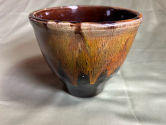 Vintage decorative planter