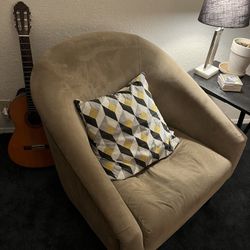 Contemporary Chair .  Cushion Needs Love.