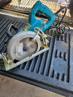 Makita Corded Circular Saw
