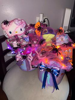 Spooky baskets