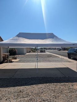10 X 20 pop-up party tent canopy with sidewalls