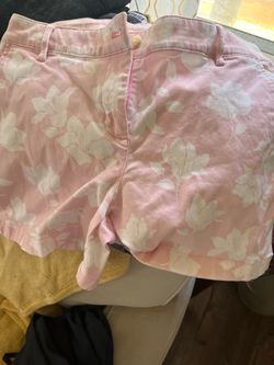 Tommy Bahamas shorts  size 10