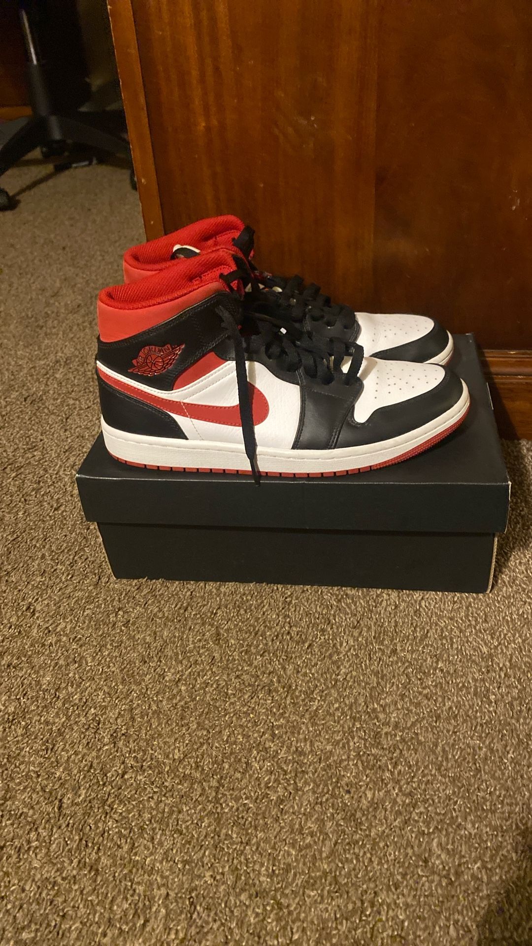 Jordan 1