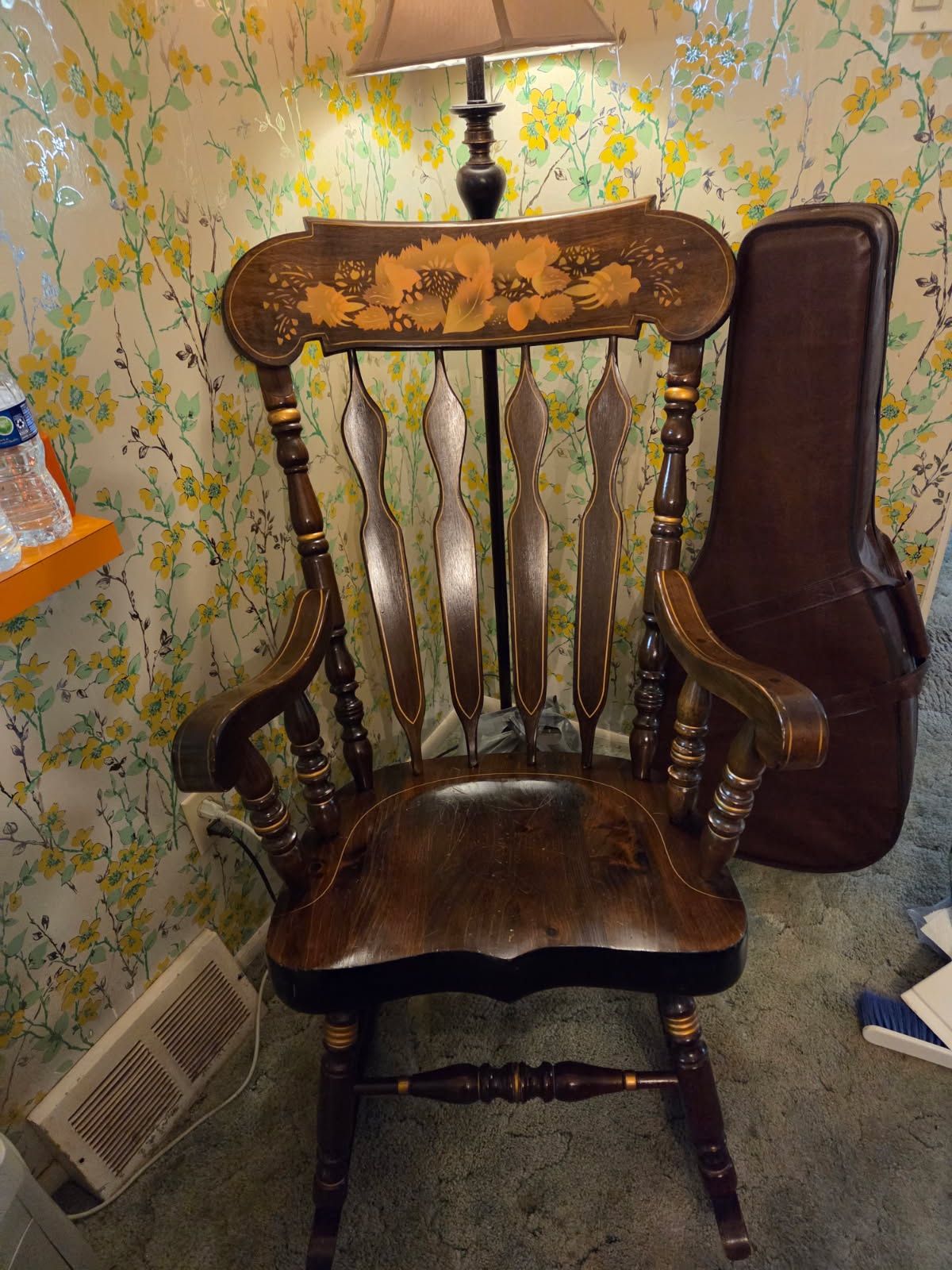 Solid Wood Rocking Chair