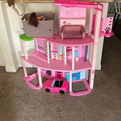 Barbie dream dollhouse