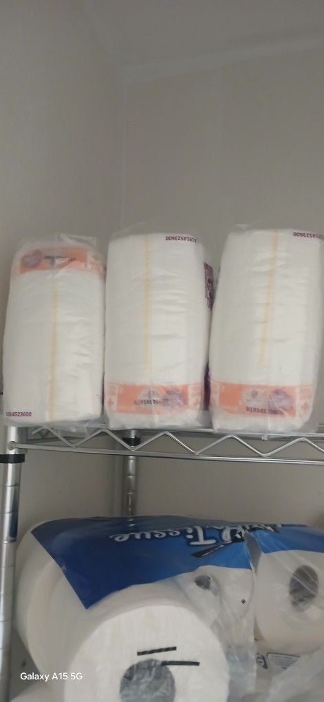 3 Sleeves Size 2 DIAPERS