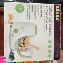 Baby Food Maker and Extras
