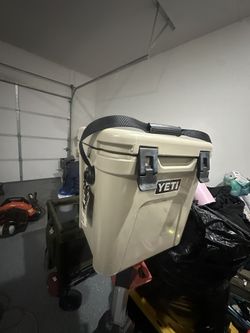 Yeti Rodie Cooler