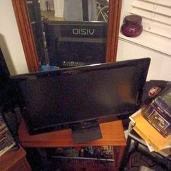 2 Tvs And 2 Computer Monitors For Sale All Work 