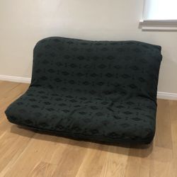 Futon With Cushion 
