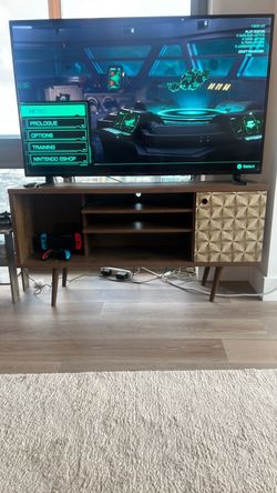 Tv stand