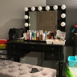 Black Vanity Furniture With Lights And Mirror 
