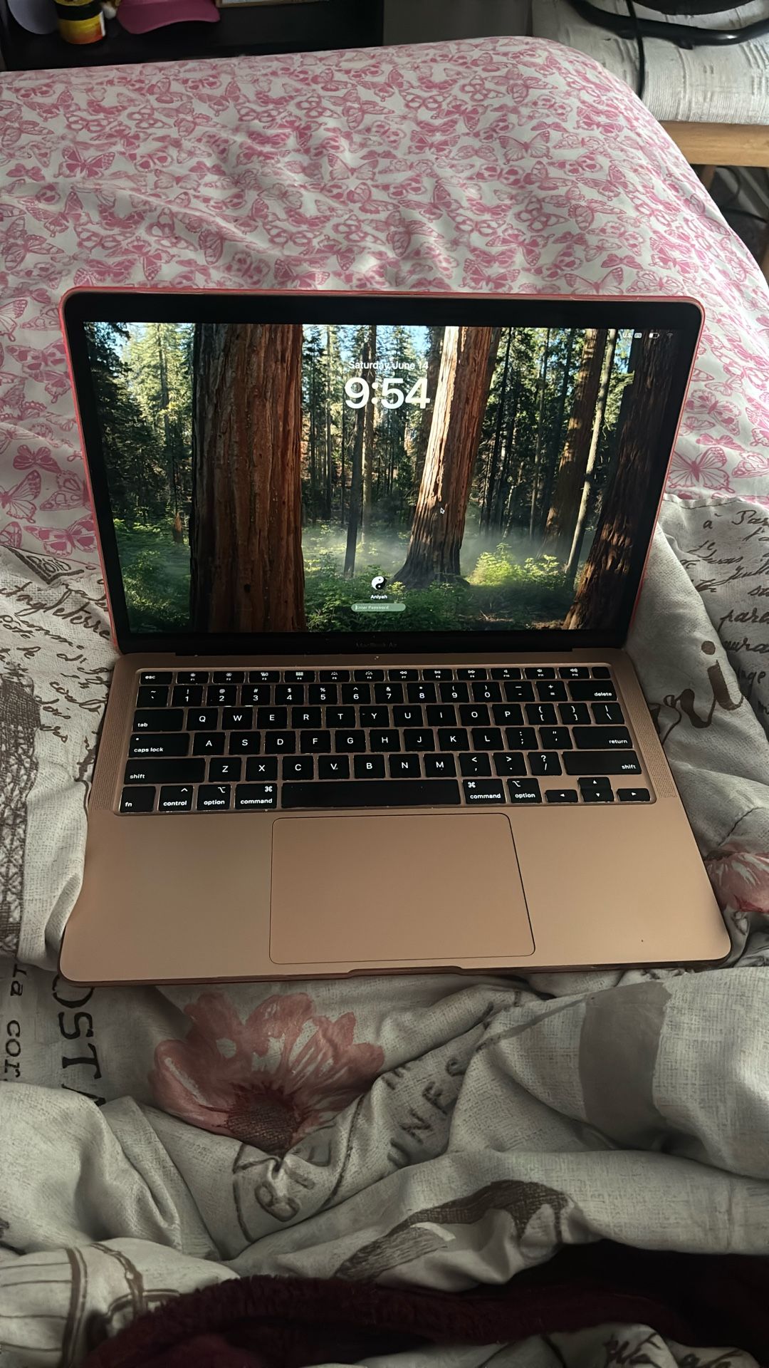 MacBook Air 13.3" Laptop - Intel Core i3 - 8GB Memory - 256GB Solid State Drive