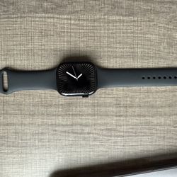 Apple Watch Series 10 GPS + Cellular 46 mm Jet Black Aluminum Case