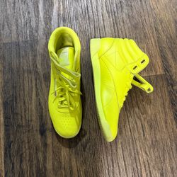 Reebok Freestyle Hi Size 11 Women
