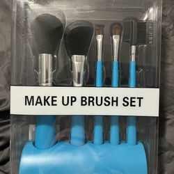 5 Piece Ultimate Makeup Brush Set with Standing Holder