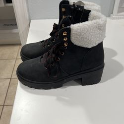 Womens Boots 