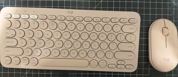 Logitech K380 Multi-Device Bluetooth Keyboard + Logitech Pebble M350 Bluetooth Mouse