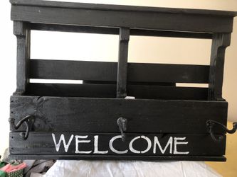 Pallet coat rack