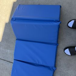 FOLDING MAT- 50 X 24 X 2 INCHES 
