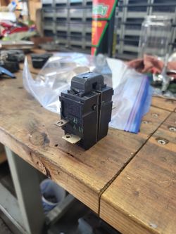 Pushmatic/bulldog 100 Amp Main Breaker