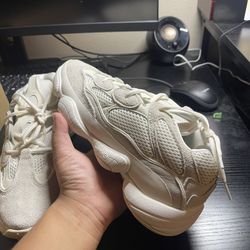 Yeezy 500 Size 9.5