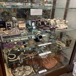 Jewelry Lot (Clearance) Make an offer 