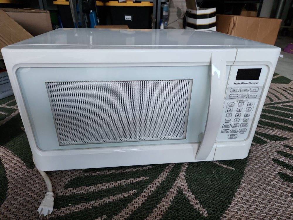 Microwave Oven